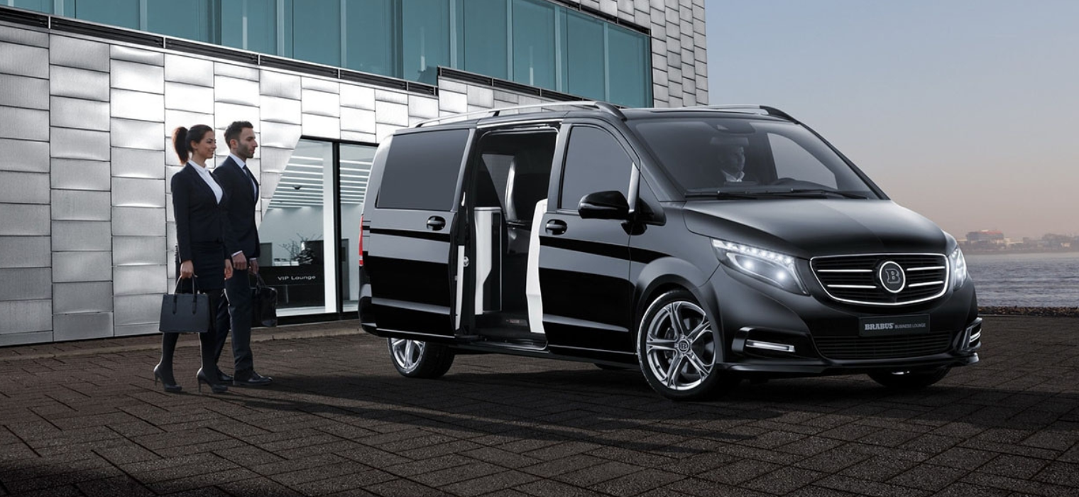 Airport transfers Edinburgh, professional private hire vehicle ready for pickup